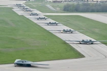 Máy bay ném bom chiến lược B-2 của U.S. Air Force