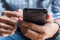 Nhận được tin nhắn này, người dân phải báo ngay cho công an 