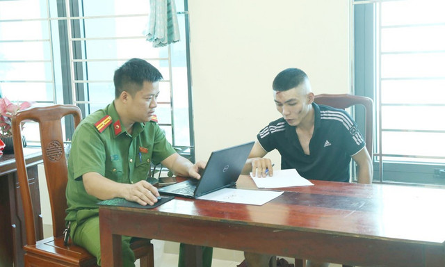 Cơ quan Công an làm việc với đối tượng Dương Ngọc Hữu. Cơ quan Công an làm việc với đối tượng Dương Ngọc Hữu.