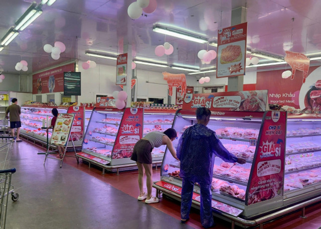 MM Mega Market Hồng Bàng (Hải Phòng) đảm bảo cung ứng đầy đủ hàng hóa trước khi bão Wipha đổ bộ. Ảnh: MM Mega Market. MM Mega Market Hồng Bàng (Hải Phòng) đảm bảo cung ứng đầy đủ hàng hóa trước khi bão Wipha đổ bộ. Ảnh: MM Mega Market.