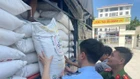 Nghệ An tạm giữ 3 tấn đường cát nhập lậu