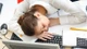 Nguy cơ sức khỏe tiềm ẩn từ thói quen làm việc nhiều với máy tính