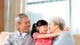 Xa con để kiếm sống, giữ sợi dây yêu thương thế nào?