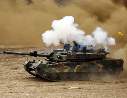 Hàn Quốc tập trận rầm rộ sát Triều Tiên