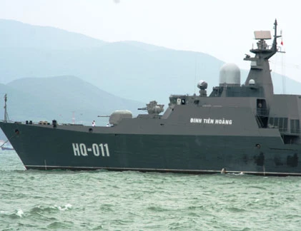 Thăm 2 chiến hạm hiện đại nhất Việt Nam ở Cam Ranh