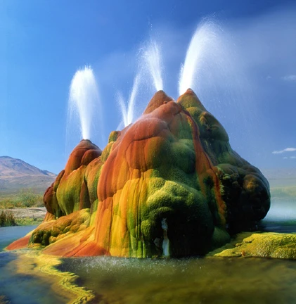 Cận cảnh “cõi bồng lai tiên cảnh” giữa sa mạc