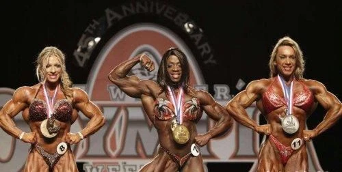 Ngắm những cô gái bắp tay to bằng bắp chuối