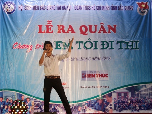 Em tôi đi thi: Ngày ra quân đầy khí thế