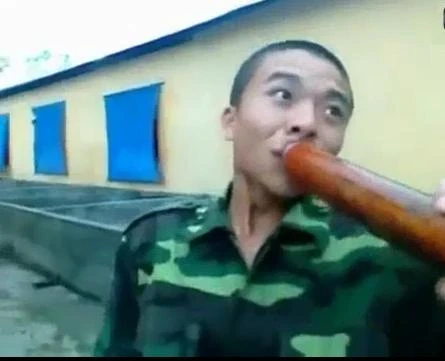 Những pha phê thuốc lào khó đỡ