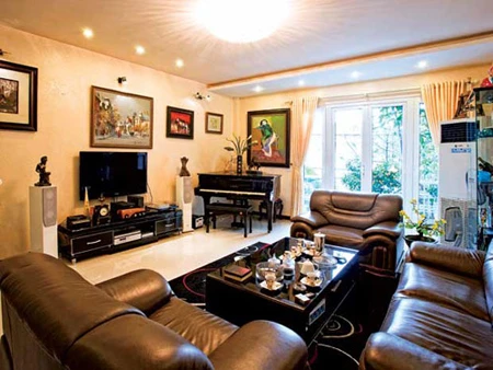 Ngôi nhà “đế vương” của nhạc sĩ Phú Quang