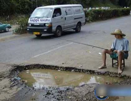 Những hình ảnh hài hước khó đỡ