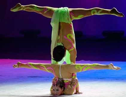 Chiêm ngưỡng những màn xiếc nhào lộn tuyệt vời