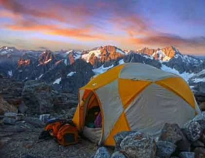 Ngắm những điểm cắm trại lý tưởng trên thế giới