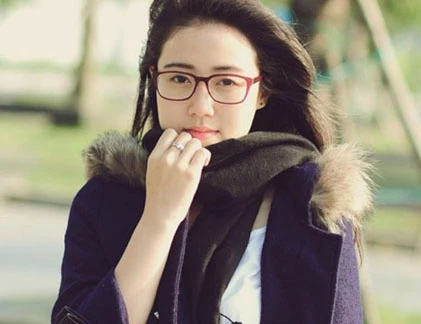 Hot girl Đà Nẵng có tên lạ khiến dân mạng “phát sốt“