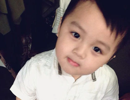 Hot boy “nhí” gốc Việt khiến dân mạng “phát cuồng“