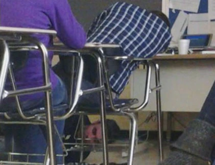 Giáo viên hài hước trên bục giảng