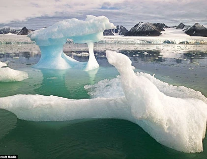 Cảnh đẹp có một không hai ở Bắc Cực 