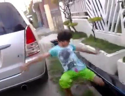 Nhảy theo ca khúc “Gentlemam” của Psy