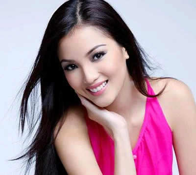 Những khuôn mặt trái xoan kiều diễm nhất showbiz Việt