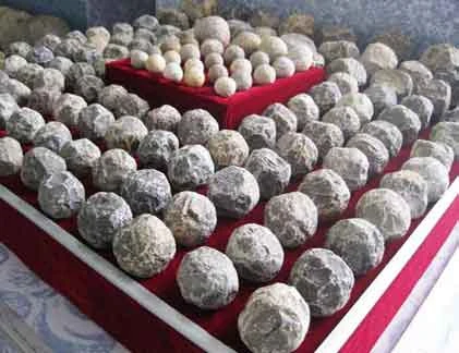 Chùm ảnh: “Lạc” vào thế giới hiện vật Thành Nhà Hồ 