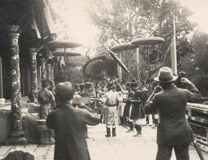 Ảnh “độc” Lễ đăng quang của vua Bảo Đại năm 1926 