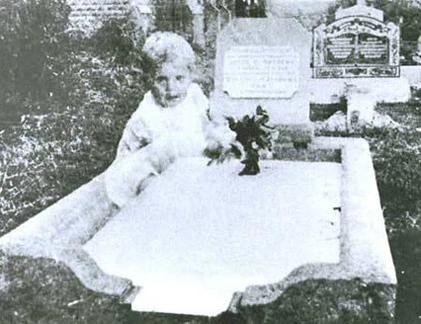 Xem những bức “ảnh ma” chấn động thế giới 