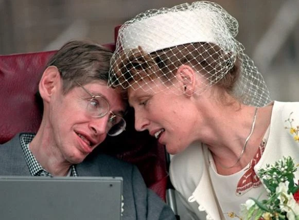 Những hình ảnh đáng nhớ trong cuộc đời Stephen Hawking