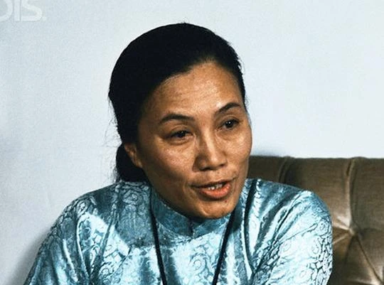 Ảnh độc: Phong cách “Madam Bình” tại Hội nghị Paris 1968-1970