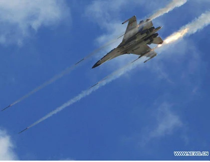 Xem tiêm kích chủ lực Không quân Trung Quốc tập trận