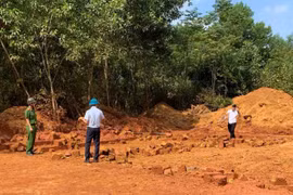 Hà Nội: Phát hiện khai thác khoáng sản trái phép ở Hạ Bằng