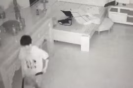Phú Thọ: Bắt nam thanh niên đột nhập nhà dân, dùng dao khống chế 3 mẹ con