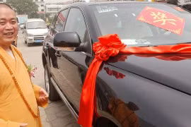 Ngắm dàn siêu xe sang bạc tỷ của sư trụ trì chùa Thiếu Lâm Tự 