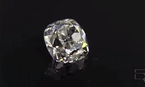 Video: Tận mục quy trình cắt, đánh bóng kim cương