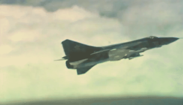  Gần đến khu vực biên giới giữa Bỉ và Pháp, chiếc Mig-23 đột ngột vút lên độ cao 12km cho đến khi hết nhiên liệu và bắt đầu lao xuống đất.
