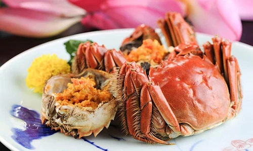 Tận mục món cua lông đắt đỏ dành cho đại gia 