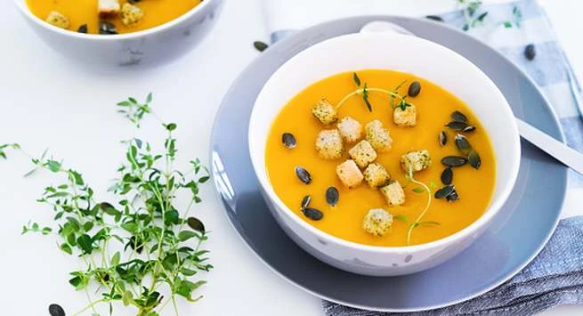 Những thực phẩm nên ăn khi đi mưa lạnh về