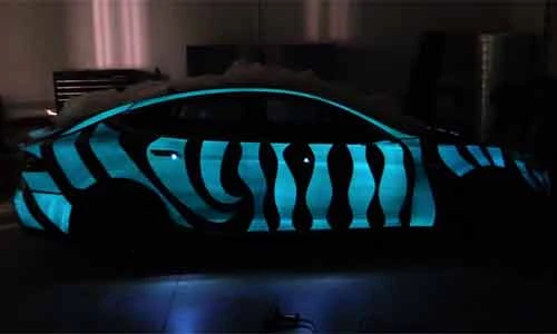 Xuất hiện Tesla S lạ phát quang lấp lánh