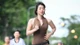 "Hot girl cô giáo" với đam mê chạy bộ khiến cộng đồng mạng dậy sóng
