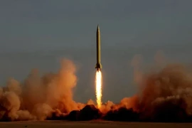 Iran đối mặt với thách thức lớn trong chiến tranh tên lửa với Israel