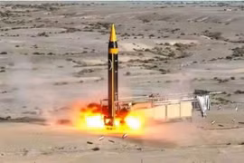 Iran đã đưa tên lửa “mạnh nhất” của mình để tấn công Israel 