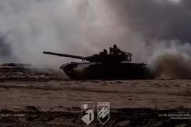 Chiến thuật “cú đêm” của Nga ở Pokrovsk và cuộc phản công của Ukraine 