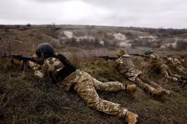 Gió đổi chiều, Ukraine không ngăn được bước tiến quân Nga gần Dobropolye 