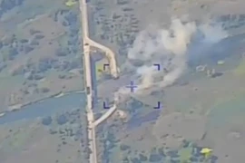 Nga ném bom dữ dội Myrnohrad, tiểu đoàn Azov thoát chết qua khe cửa hẹp