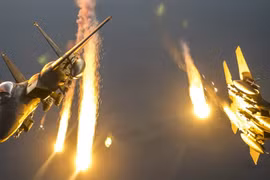 Israel lên kế hoạch vô hiệu hóa mối đe dọa từ Iran