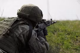 Cửa ngõ Khotin thất thủ, quân Nga sẽ áp sát thành phố Sumy 