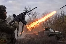 “Tàu tốc hành Viễn Đông” của Quân đội Nga tăng tốc tấn công Huliaipole