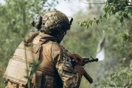 Nga kiểm soát soát nhà ga xe lửa Siversk, chia cắt quân phòng thủ Ukraine