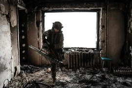 Nga mở toang cửa tới Lyman, 19 tiểu đoàn quân Ukraine bị đánh tan