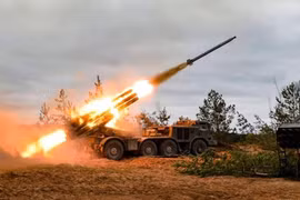 Tên lửa Nga chặn đường 20.000 quân tiếp viện Ukraine ở làng Gryshyne