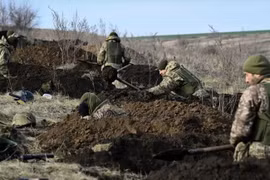 Tình cảnh phòng thủ trái ngược của Ukraine giữa Pokrovsk và Dnipropetrovsk 